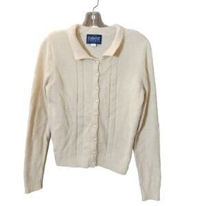Collectif Vintage Off White Fuzzy Cropped Cardigan Sweater Size Medium